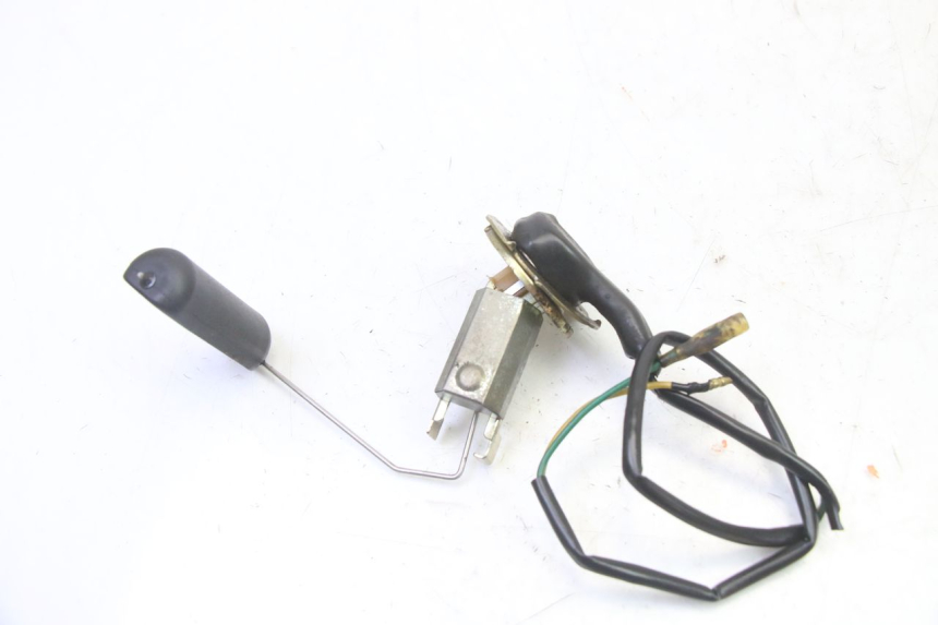 photo de JAUGE RESERVOIR ESSENCE PEUGEOT SPEEDAKE 50 (1995 - 1997) - Vue principale