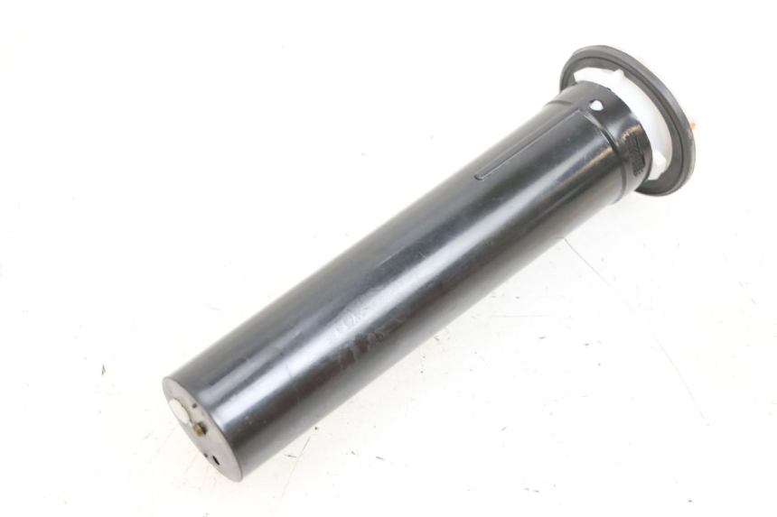 photo de JAUGE RESERVOIR ESSENCE PEUGEOT SPEEDFIGHT 4 4T EFI 50 (2021 - 2025) - Points de fixation