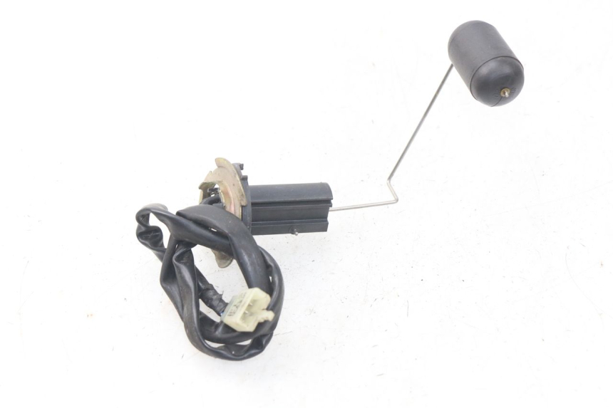 photo de JAUGE RESERVOIR ESSENCE FYM STRADA 50 (2007 - 2014) - Détail de la pièce