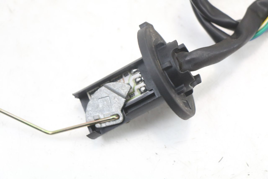 photo de Fuel tank gauge VASTRO STREET X 4T 50 (2016 - 2021) - Détail de la pièce