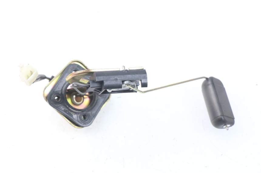 photo de JAUGE RESERVOIR ESSENCE PEUGEOT STREETZONE 2T 50 (2014 - 2019) - Détail de la pièce