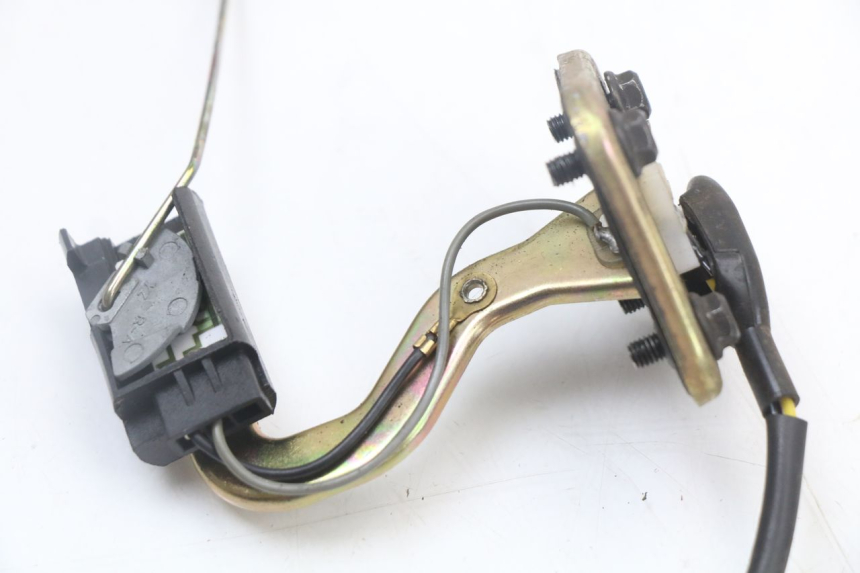 photo de JAUGE RESERVOIR ESSENCE PEUGEOT STREETZONE 2T 50 (2014 - 2019) - Autre angle de vue