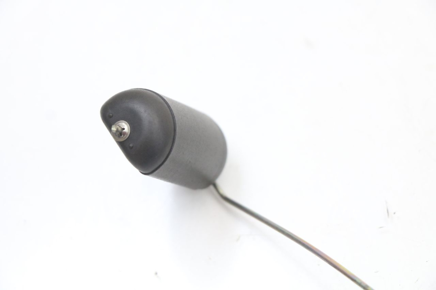 photo de JAUGE RESERVOIR ESSENCE PEUGEOT STREETZONE I 2T 50 (2018 - 2020) - Zoom état d’usage