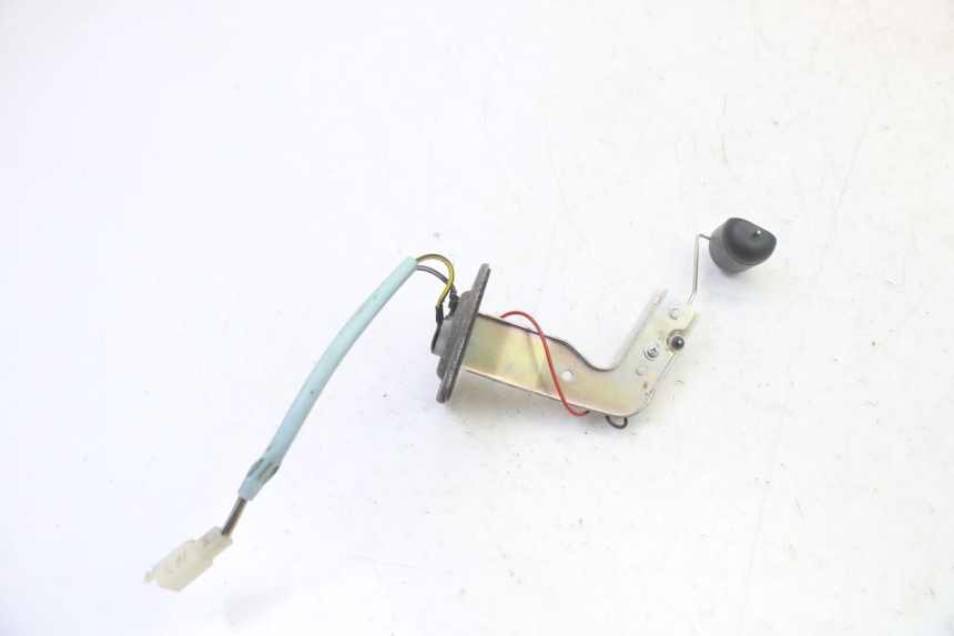 photo de JAUGE RESERVOIR ESSENCE APRILIA SXR 50 (2021 - 2023) - Zoom état d’usage