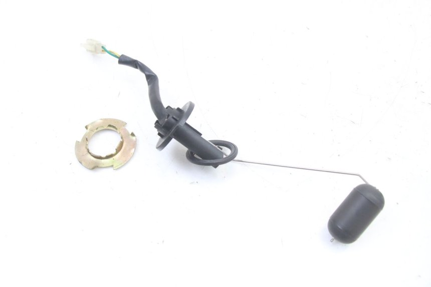 photo de JAUGE RESERVOIR ESSENCE SYM ORBIT 2 4T 50 (2008 - 2017) - Détail de la pièce