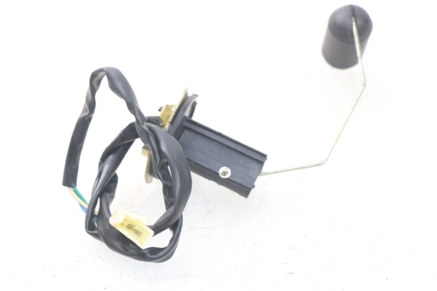 photo de JAUGE RESERVOIR ESSENCE BAOTIAN TRAVEL SPIRIT 50 (2010 - 2012) - Détail de la pièce