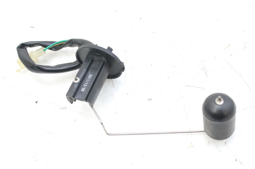 photo de JAUGE RESERVOIR ESSENCE PEUGEOT TWEET 4T 50 (2010 - 2014) - Zoom état d’usage