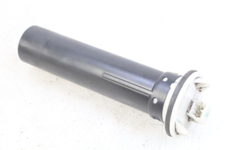 photo de JAUGE RESERVOIR ESSENCE PIAGGIO VESPA LX 2T 50 (2005 - 2013) - Vue principale