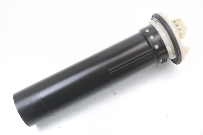 photo de JAUGE RESERVOIR ESSENCE PIAGGIO VESPA LX 2T 50 (2005 - 2013) - Autre angle de vue