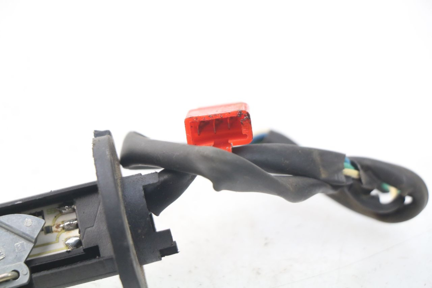 photo de JAUGE RESERVOIR ESSENCE EUROCKA VIRTUALITY GT 4T 50 (2011 - 2017) - Gros plan technique