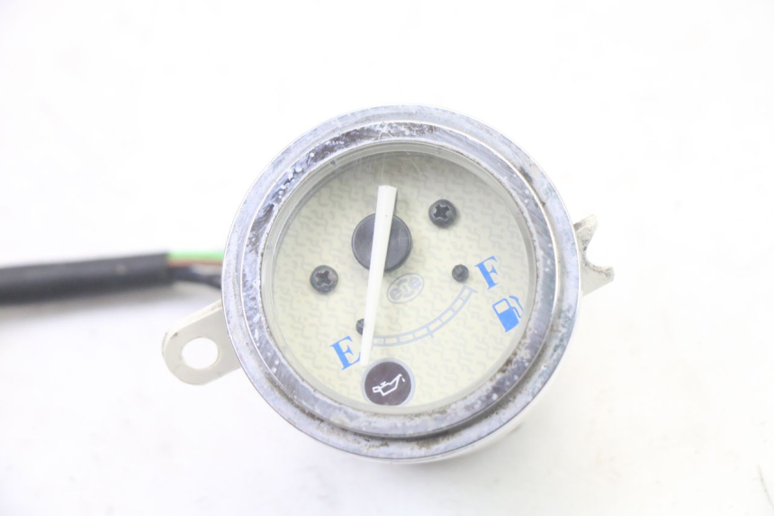photo de JAUGE RESERVOIR ESSENCE YAMAHA WHY 50 (1998 - 2000) - Détail de la pièce