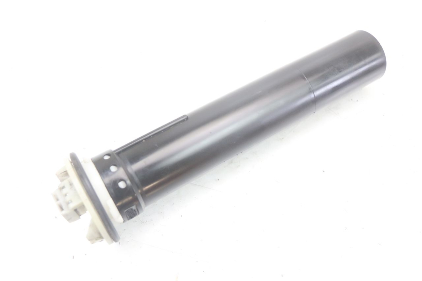 photo de JAUGE RESERVOIR ESSENCE PIAGGIO XEVO - X EVO 125 (2007 - 2017) - Zoom état d’usage