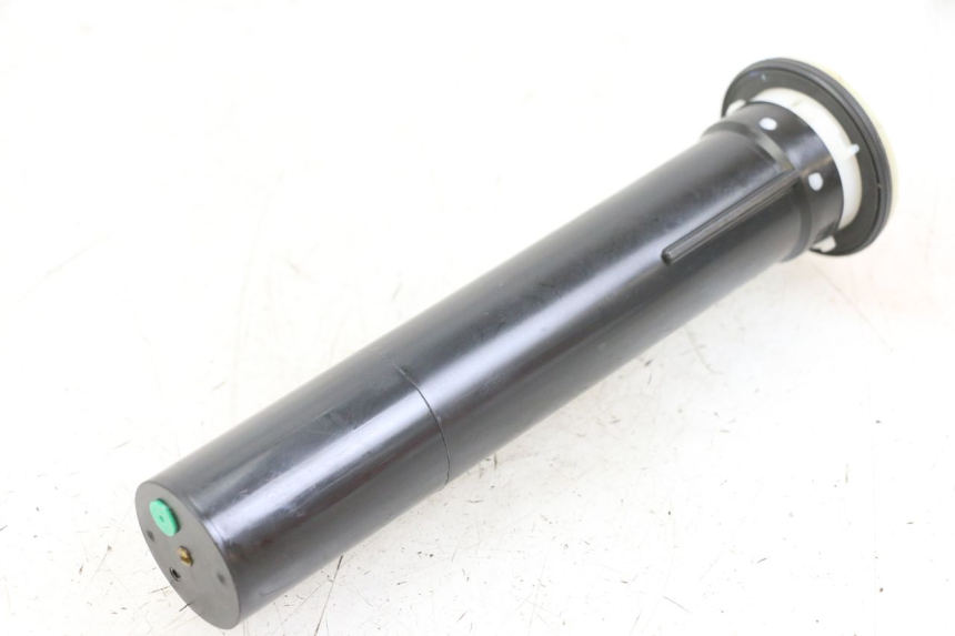 photo de JAUGE RESERVOIR ESSENCE PIAGGIO XEVO - X EVO 125 (2007 - 2017) - Vue principale