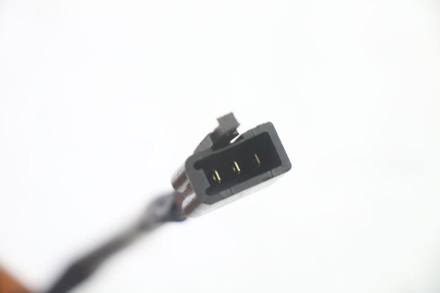 photo de JAUGE RESERVOIR HUILE KYMCO AGILITY NAKED RENOUVO 2T 50 (2011 - 2018) - Gros plan technique