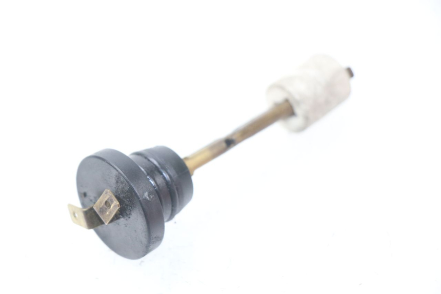 photo de JAUGE RESERVOIR HUILE MBK BOOSTER SPIRIT 50 (2004 - 2017) - Zoom état d’usage