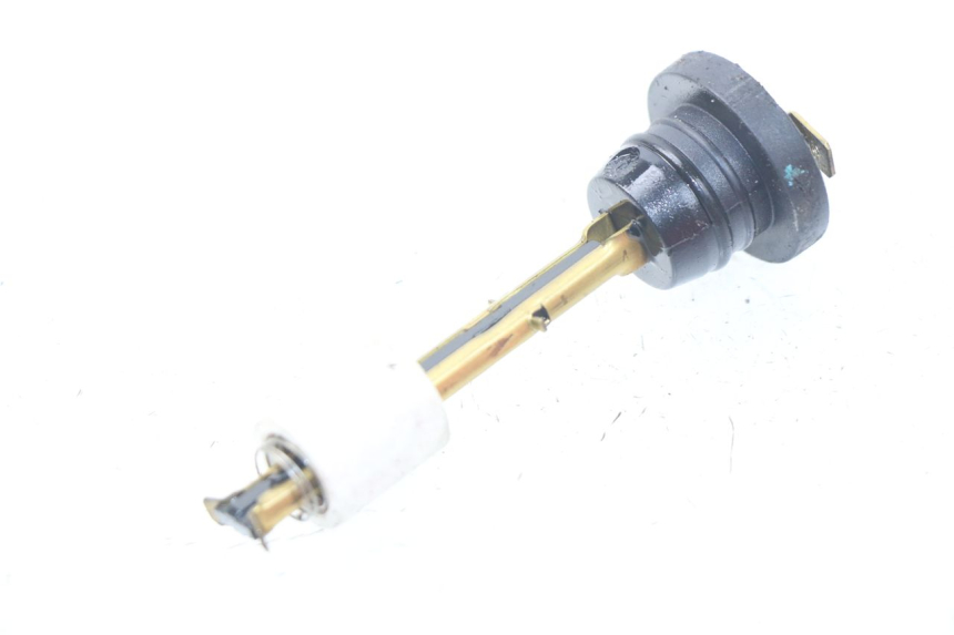 photo de JAUGE RESERVOIR HUILE YAMAHA BW'S 50 (2004 - 2017) - Détail de la pièce