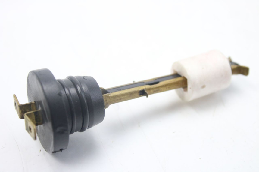 photo de JAUGE RESERVOIR HUILE YAMAHA BW'S EASY 50 (2013 - 2016) - Détail de la pièce