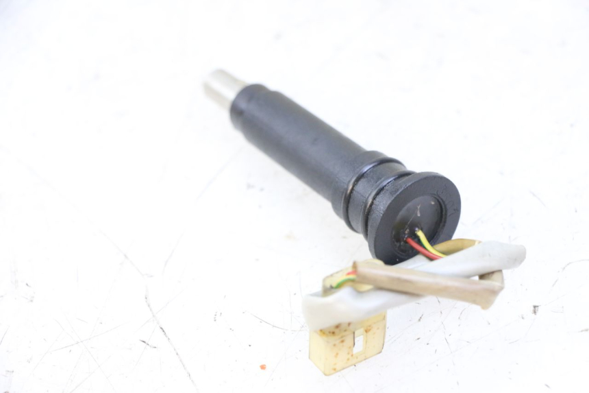 photo de JAUGE RESERVOIR HUILE DERBI SENDA R X-TREME 50 (2006 - 2010) - Détail de la pièce