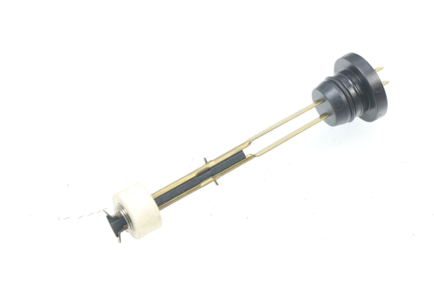 photo de JAUGE RESERVOIR HUILE PEUGEOT ELYSEO 50 (1998 - 2001) - Détail de la pièce