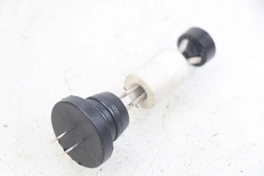 photo de JAUGE RESERVOIR HUILE HONDA FES PANTHEON 2T 125 (1998 - 2002) - Vue principale