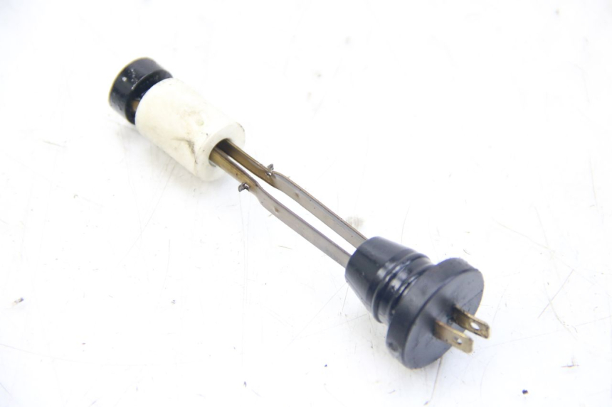 photo de JAUGE RESERVOIR HUILE MBK FLIPPER 50 (2004 - 2012) - Vue principale