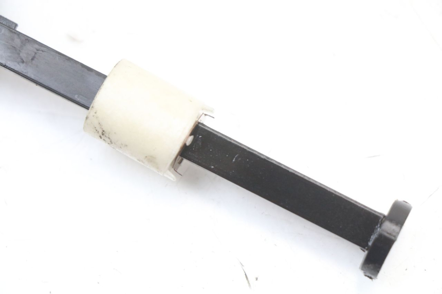 photo de JAUGE RESERVOIR HUILE PIAGGIO FLY 2T 50 (2004 - 2017) - Zoom état d’usage