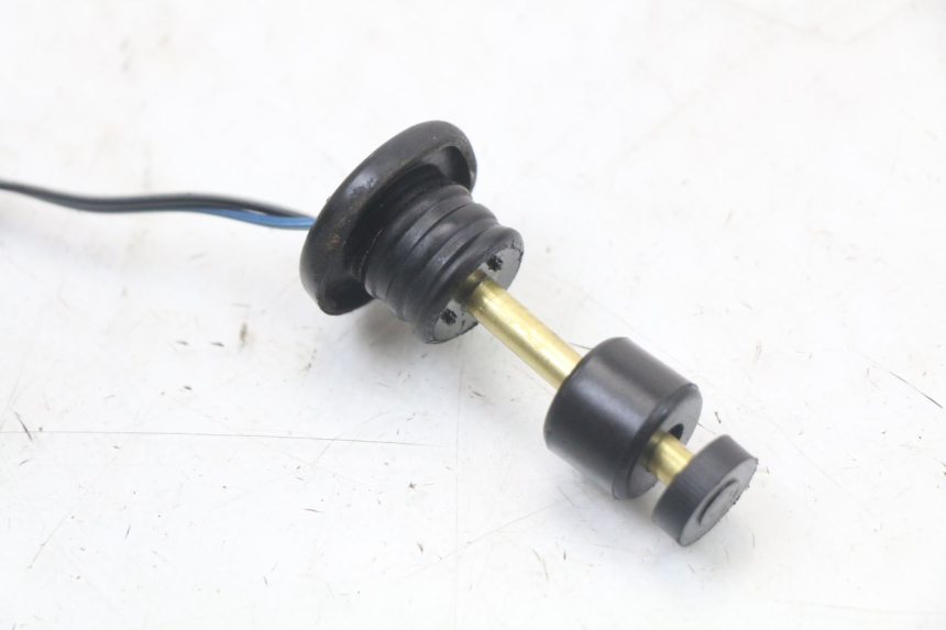 photo de JAUGE RESERVOIR HUILE NECO GPX LC 2T 50 (2014 - 2018) - Zoom état d’usage