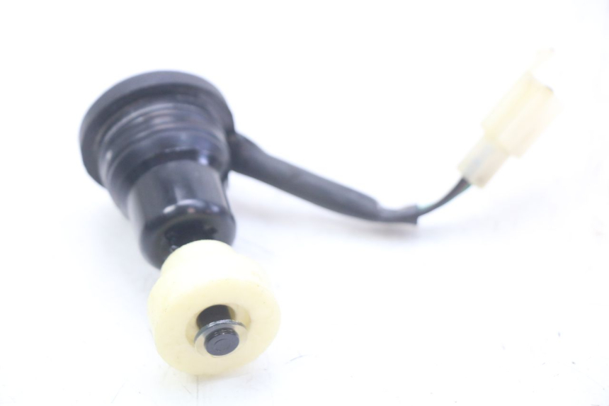 photo de Oil tank gauge SYM JET EURO X 2T 50 (2003 - 2007) - Autre angle de vue