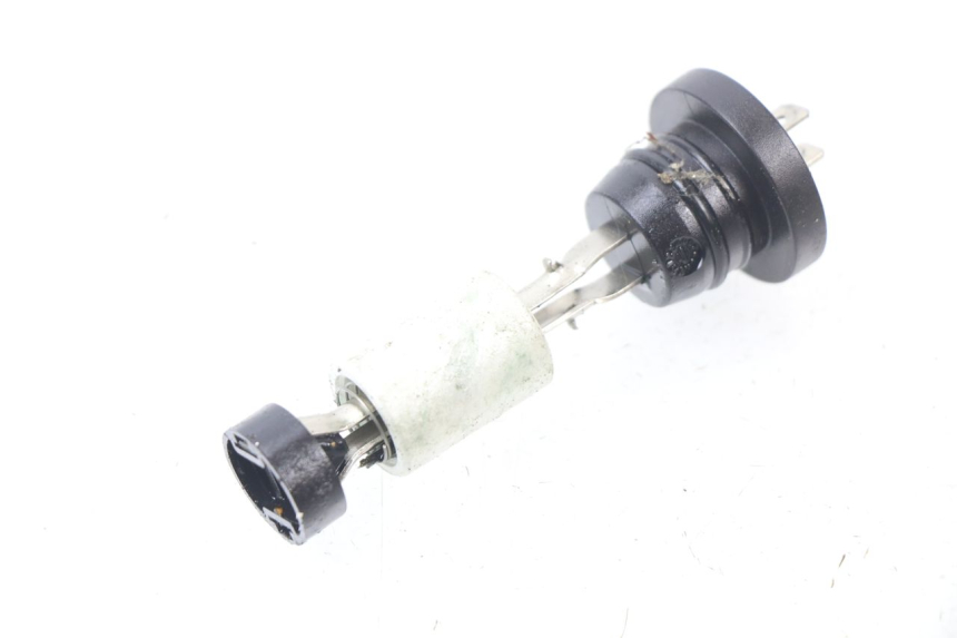 photo de JAUGE RESERVOIR HUILE PEUGEOT JET FORCE CARBU 50 (2003 - 2016) - Détail de la pièce