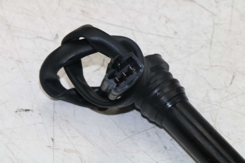 photo de JAUGE RESERVOIR HUILE KYMCO AGILITY FR 2T 50 (2012 - 2017) - Zoom état d’usage