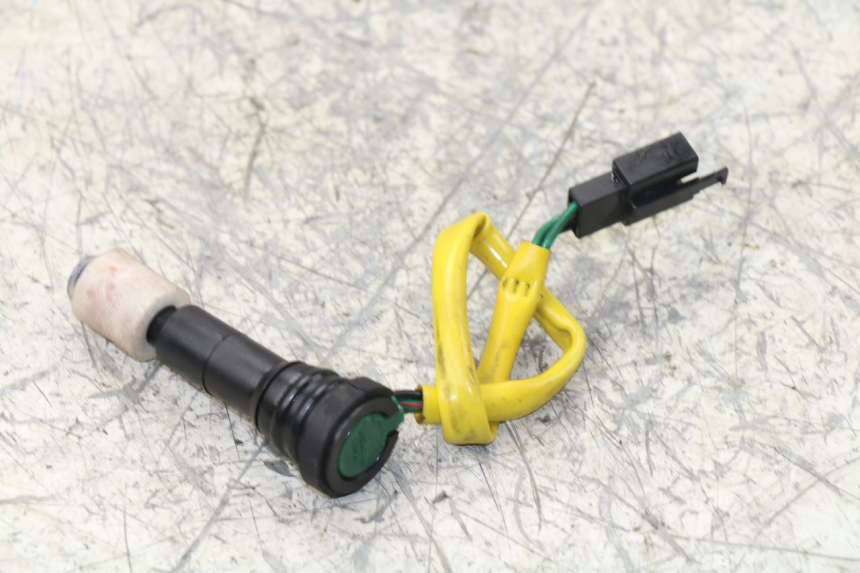 photo de JAUGE RESERVOIR HUILE KYMCO VITALITY 2T 50 (2004 - 2010) - Vue principale