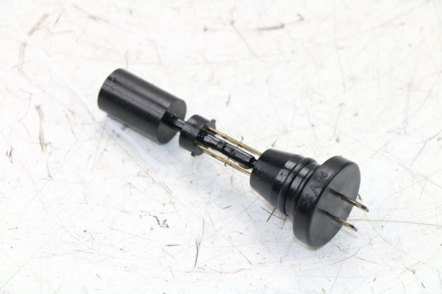 photo de JAUGE RESERVOIR HUILE MBK ACTIVE 50 (1985 - 1995) - Zoom état d’usage