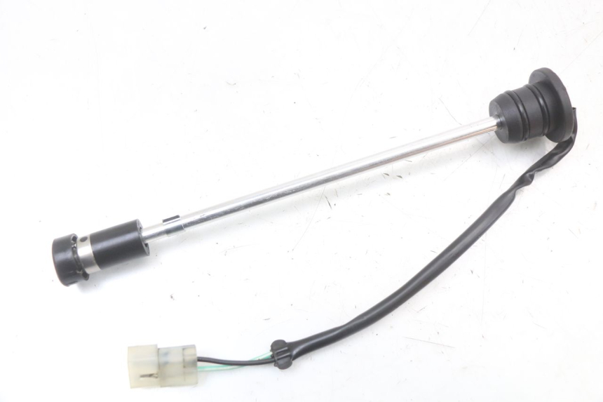 photo de JAUGE RESERVOIR HUILE RIEJU MRT 50 (2018 - 2021) - Zoom état d’usage