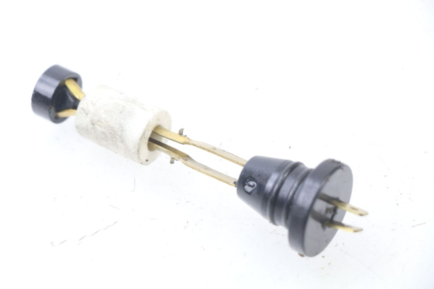 photo de JAUGE RESERVOIR HUILE MBK OVETTO 2T 50 (2007 - 2017) - Zoom état d’usage