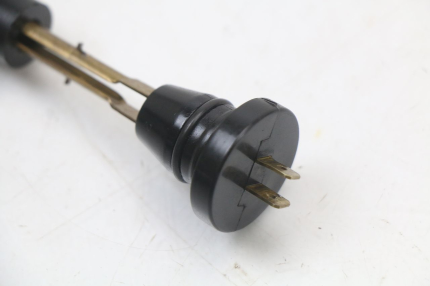 photo de JAUGE RESERVOIR HUILE MBK OVETTO ONE 2T 50 (2013 - 2017) - Autre angle de vue