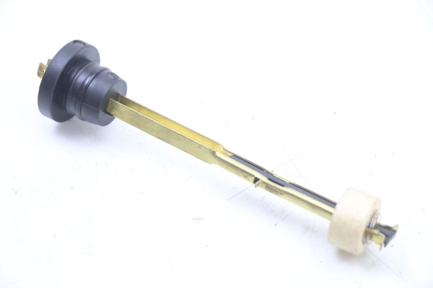 photo de JAUGE RESERVOIR HUILE PEUGEOT TKR TREKKER FURIOUS 50 (2005 - 2014) - Zoom état d’usage