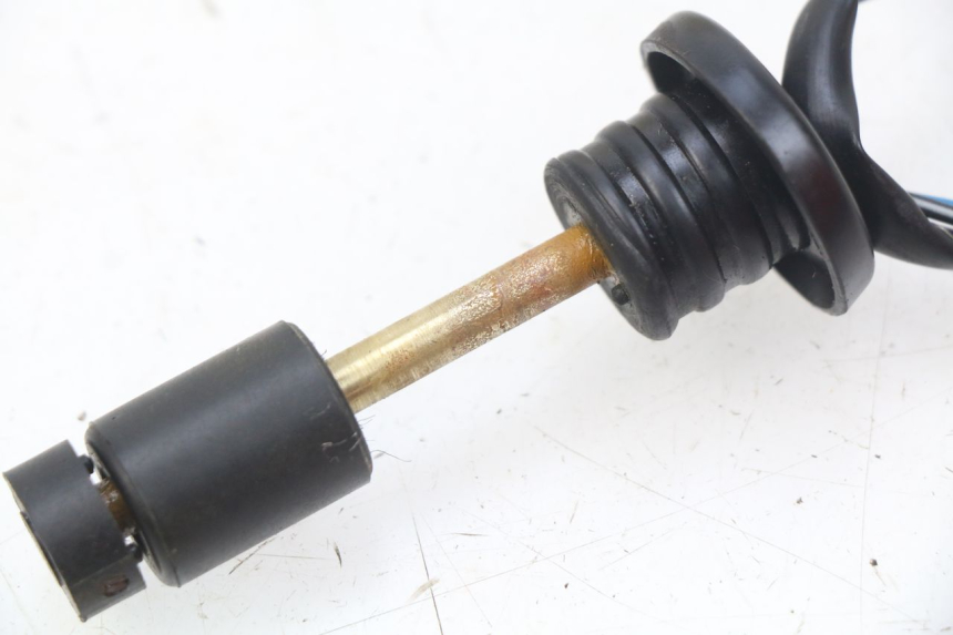 photo de JAUGE RESERVOIR HUILE IMF INDUSTRIE PTIO 2 50 (2014 - 2017) - Gros plan technique