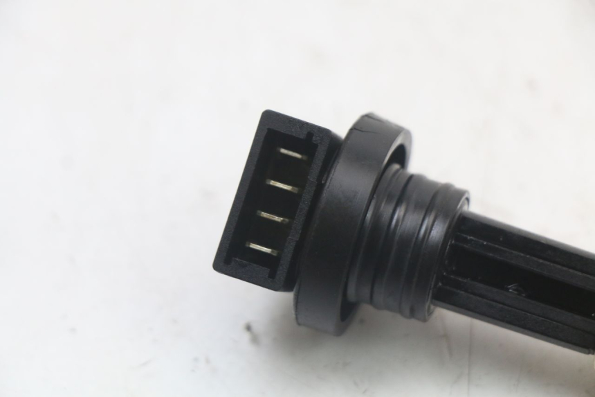 photo de JAUGE RESERVOIR HUILE GILERA RUNNER LC 50 (1997 - 1998) - Détail de la pièce