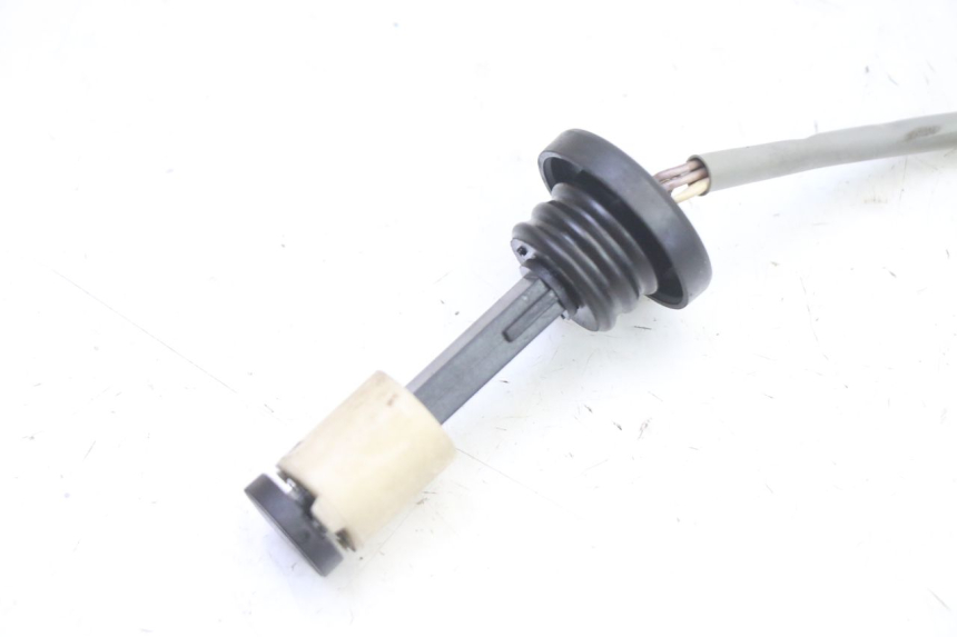 photo de JAUGE RESERVOIR HUILE GILERA RUNNER SP 50 (2006 - 2008) - Détail de la pièce