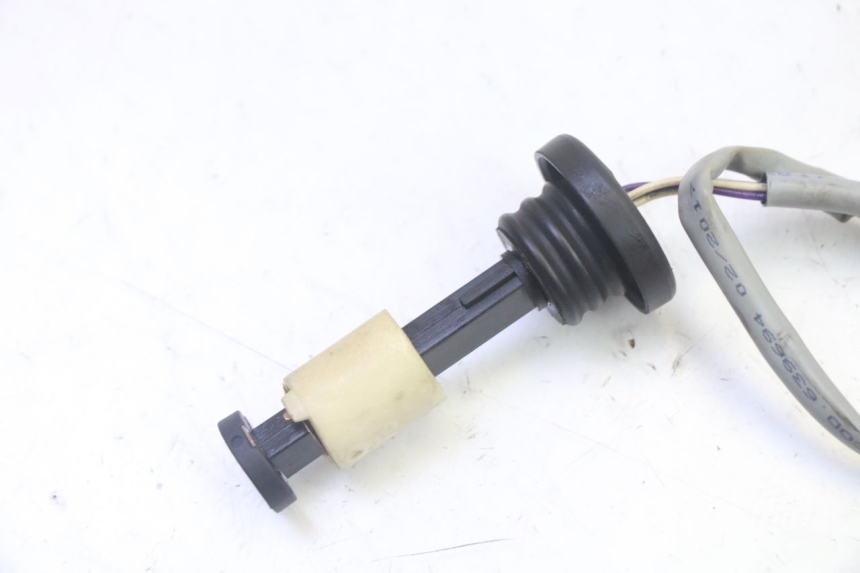 photo de JAUGE RESERVOIR HUILE GILERA RUNNER SP 50 (2009 - 2017) - Détail de la pièce