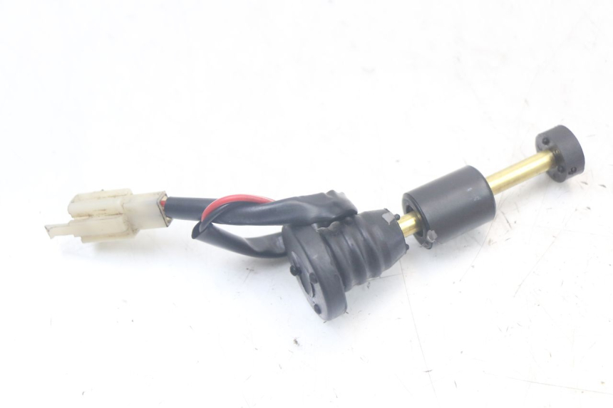 photo de JAUGE RESERVOIR HUILE KEEWAY RY6 2T 50 (2011 - 2019) - Zoom état d’usage