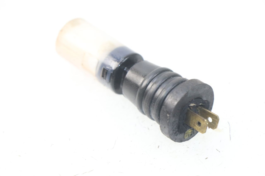 photo de JAUGE RESERVOIR HUILE HONDA SJ BALI 50 (1996 - 1999) - Vue principale