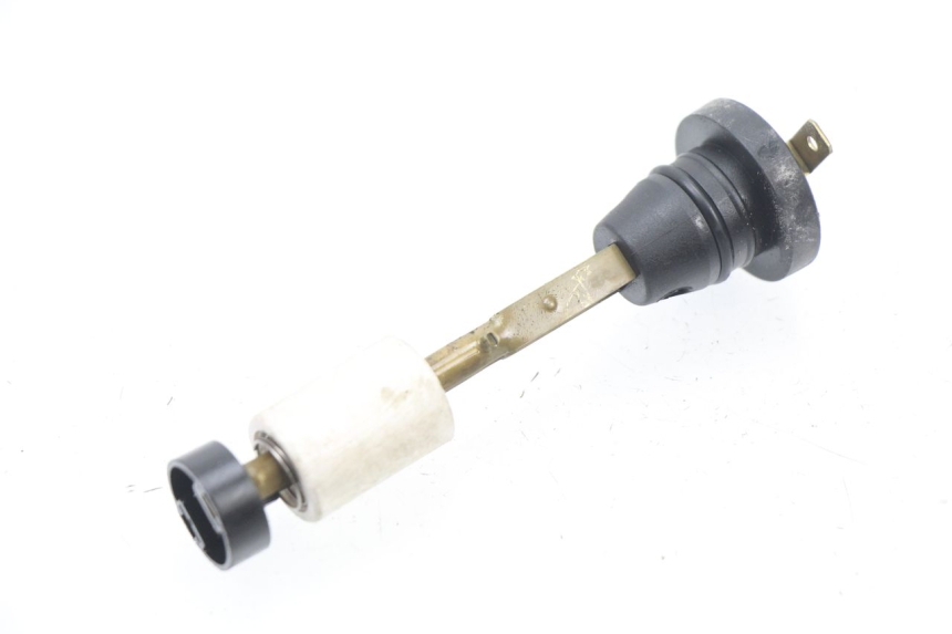 photo de JAUGE RESERVOIR HUILE YAMAHA SLIDER NAKED 50 (2004 - 2018) - Détail de la pièce