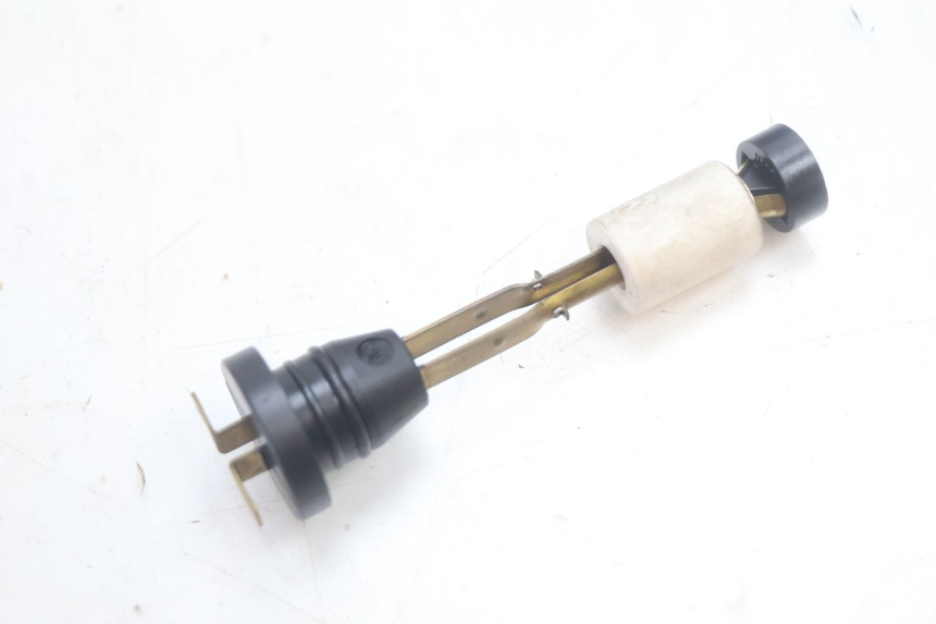 photo de JAUGE RESERVOIR HUILE YAMAHA SLIDER 50 (1999 - 2004) - Détail de la pièce