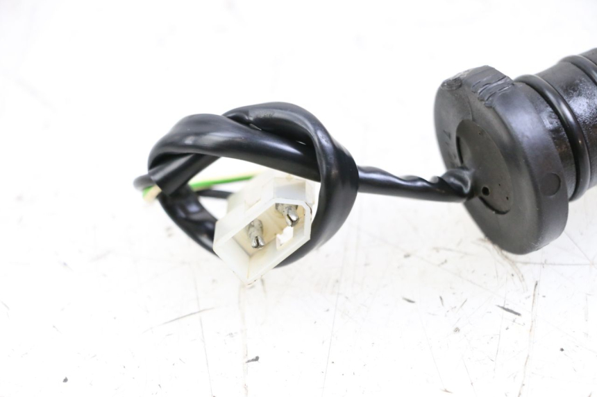 photo de JAUGE RESERVOIR HUILE SHERCO SM-R 50 (2013 - 2017) - Zoom état d’usage