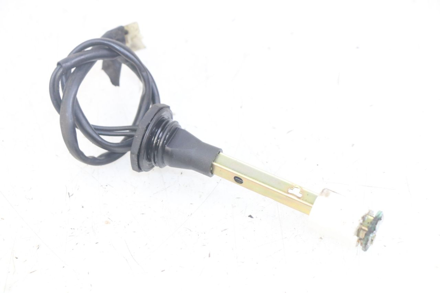 photo de JAUGE RESERVOIR HUILE SUZUKI SMX SUPERMOTARD 50 (1996 - 2001) - Détail de la pièce