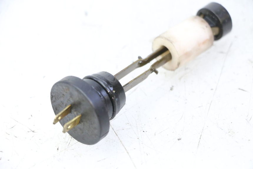 photo de JAUGE RESERVOIR HUILE PEUGEOT SPEEDAKE 50 (1995 - 1997) - Vue principale