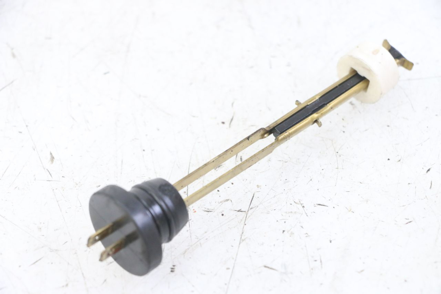 photo de JAUGE RESERVOIR HUILE PEUGEOT SPEEDFIGHT 2 LC 50 (2000 - 2009) - Vue principale