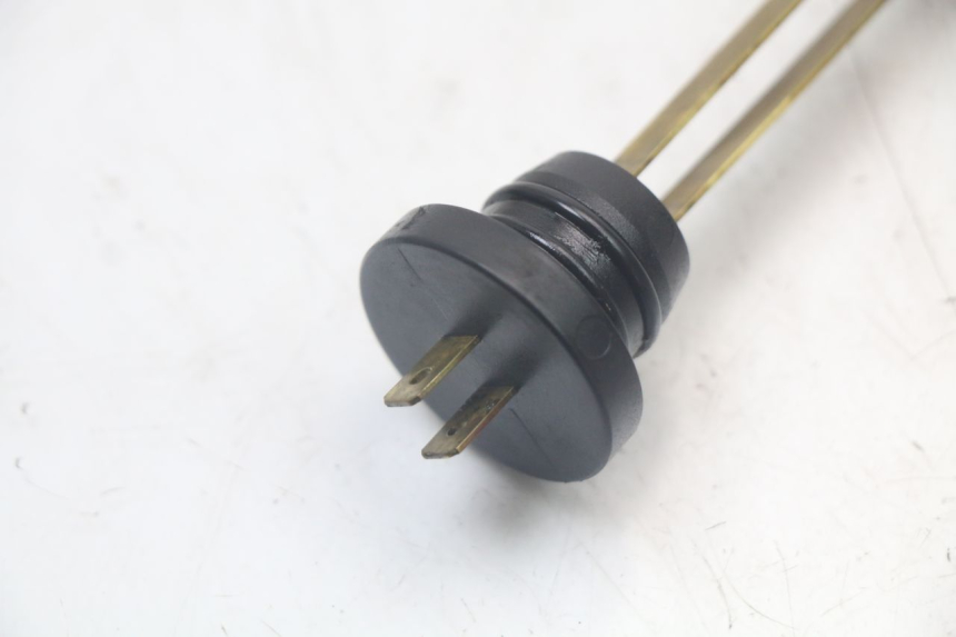 photo de JAUGE RESERVOIR HUILE PEUGEOT SPEEDFIGHT 100 (1997 - 2007) - Détail de la pièce