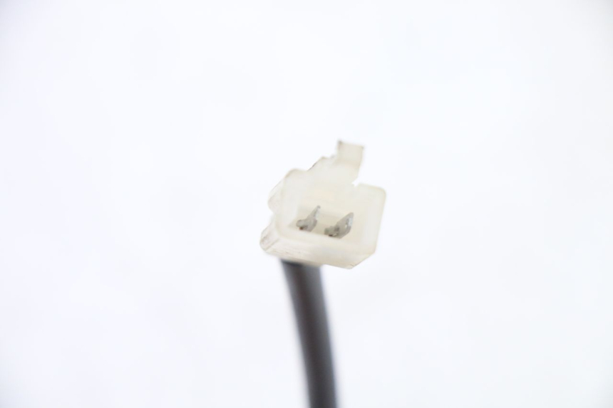 photo de JAUGE RESERVOIR HUILE PEUGEOT STREETZONE I NAKED 2T 50 (2018 - 2020) - Gros plan technique